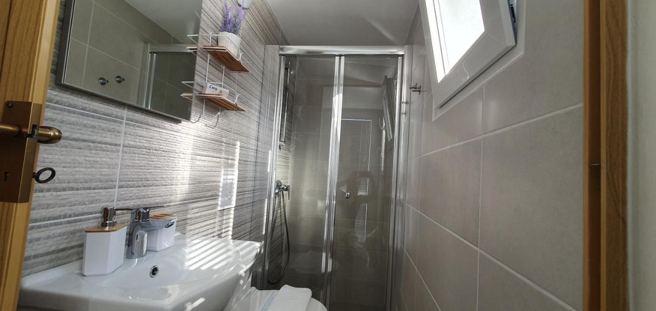Apartmani Pavlovic クルク エクステリア 写真