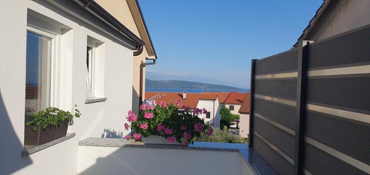 Apartmani Pavlovic クルク エクステリア 写真